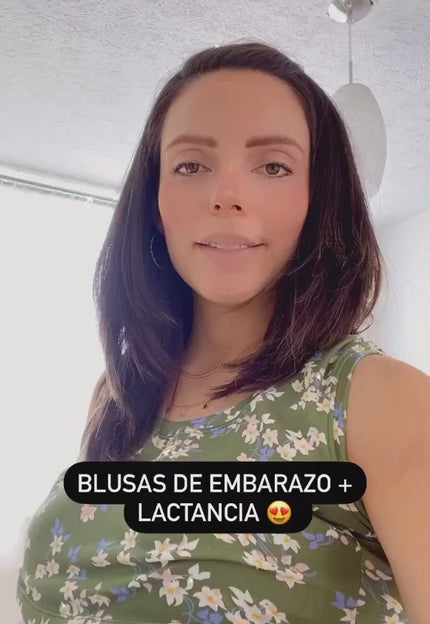 Reyna modelando sus blusitas de lactancia