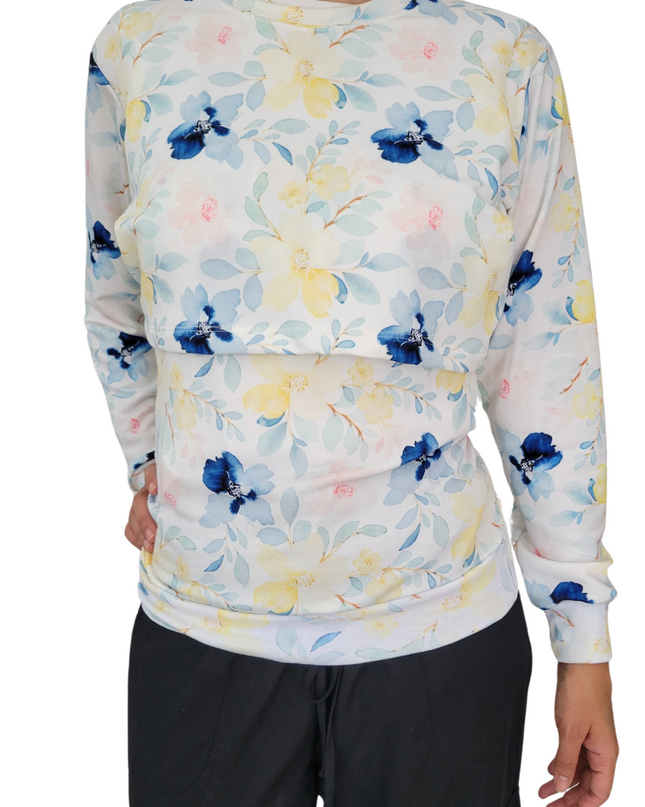 Sudadera ligera Full print. Flores azules