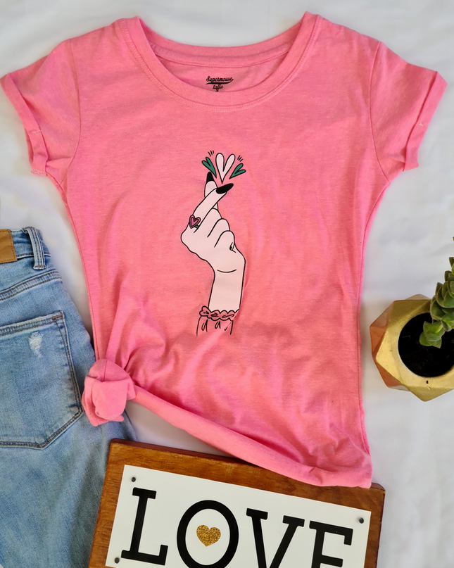 Blusa dama manga corta. Mano corazón