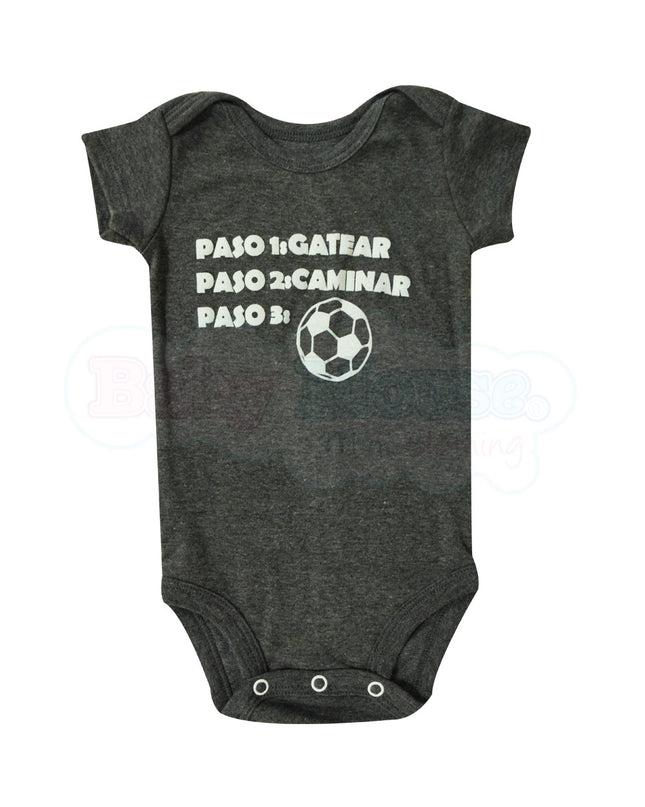 Pañalero Manga Corta Niño. Pasos.