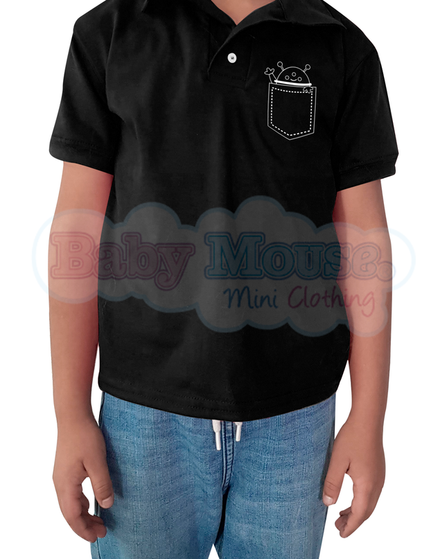 Playera tipo polo Bebé y Niño. Y más allá